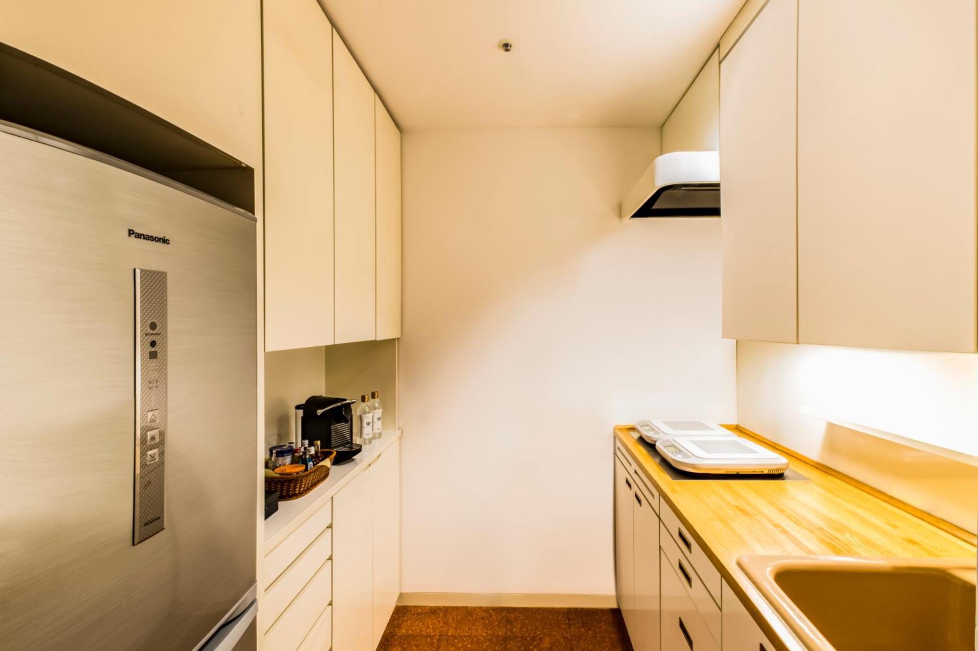Imperial Hotel Τόκιο Εξωτερικό φωτογραφία A kitchen in a typical apartment