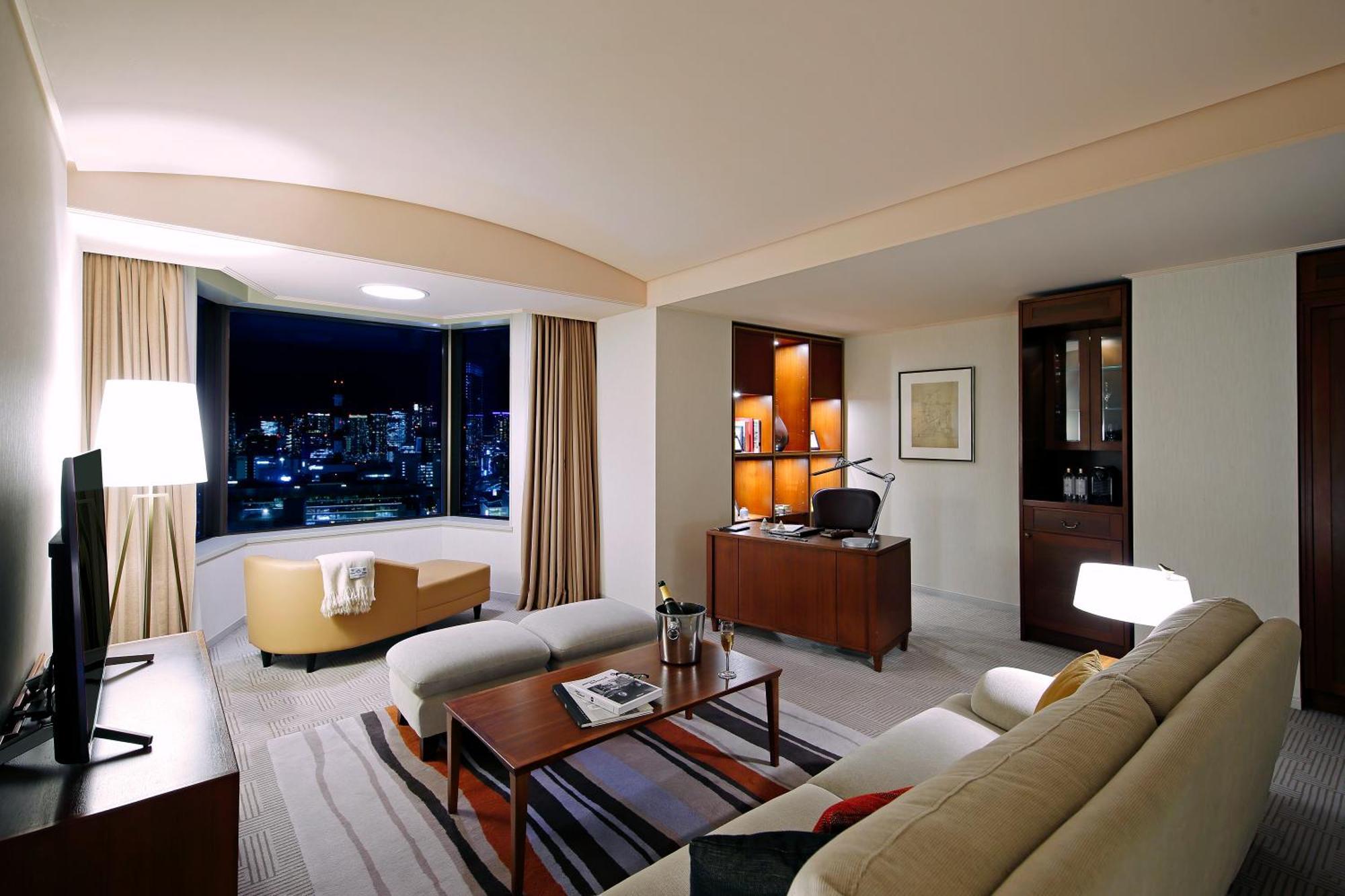 Imperial Hotel Τόκιο Εξωτερικό φωτογραφία A suite at the Mandarin Oriental, Hong Kong